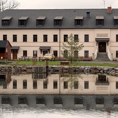 Pansky Mlyn Hotell Opava Exteriör bild